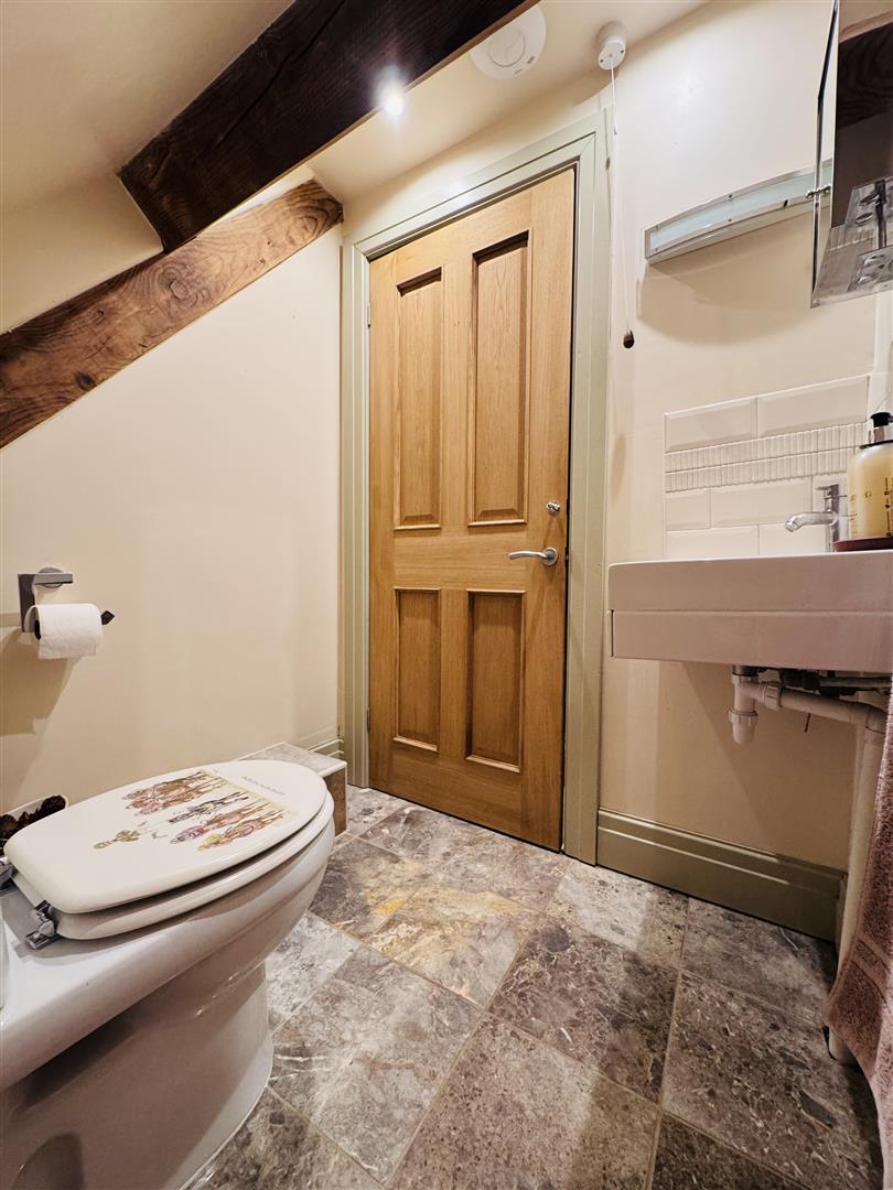 9a Petton Hall , Shrewsbury, SY4 5TH SSTC